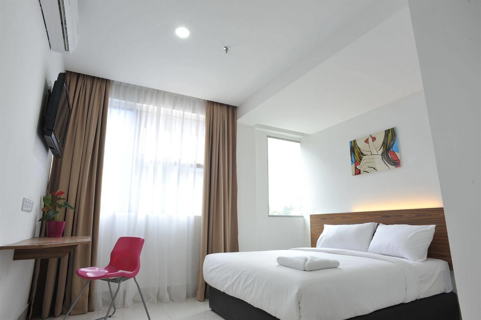 V Hotel Куала-Лумпур Экстерьер фото