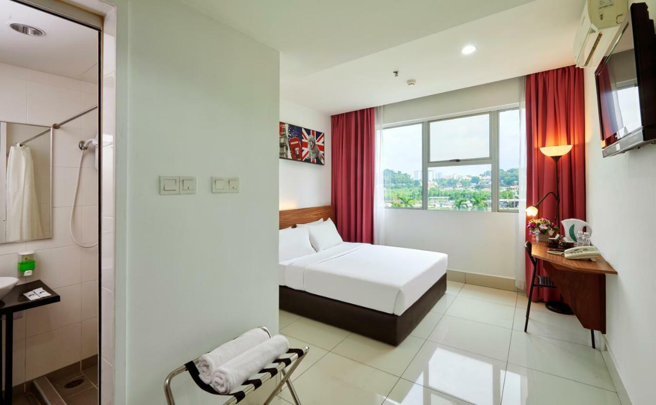 V Hotel Куала-Лумпур Экстерьер фото